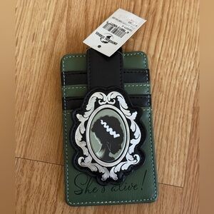 NWT Universal Monster’s Bride of Frankenstein Cardholder